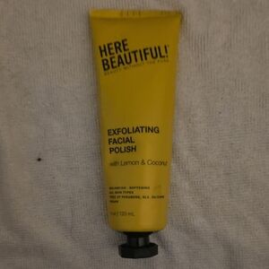 Here Beautiful Exfoliating Facial Polish - Yellow
